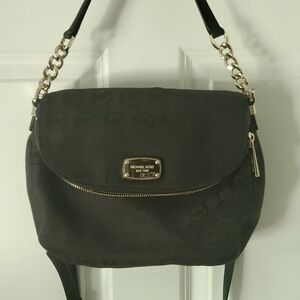 Michael Kors Black Signature Crossbody/Shoulder Bag
